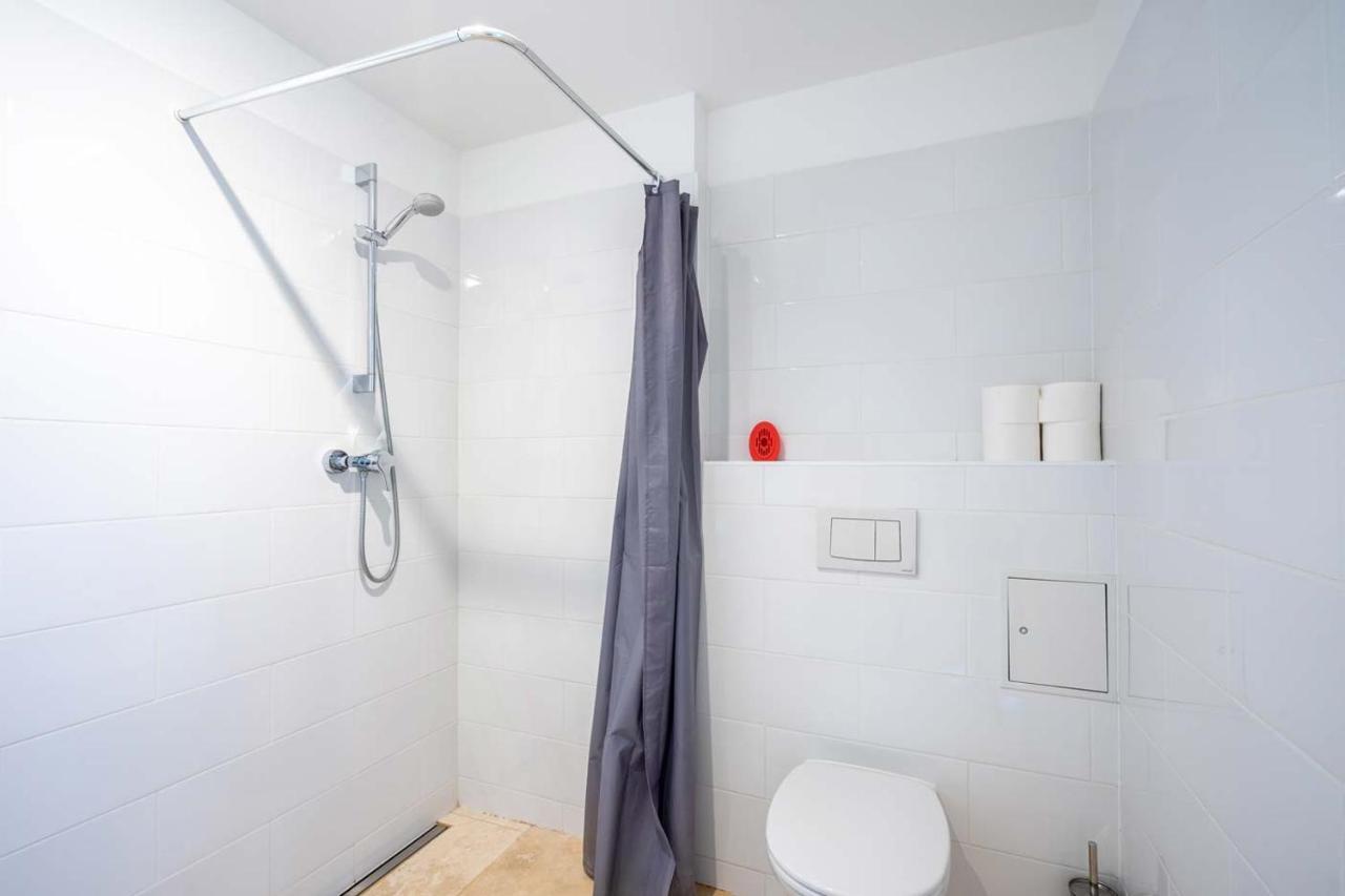 Donaufeld Living - Modernes Und Helles Apartment Виена Екстериор снимка