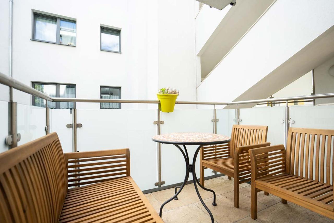 Donaufeld Living - Modernes Und Helles Apartment Виена Екстериор снимка